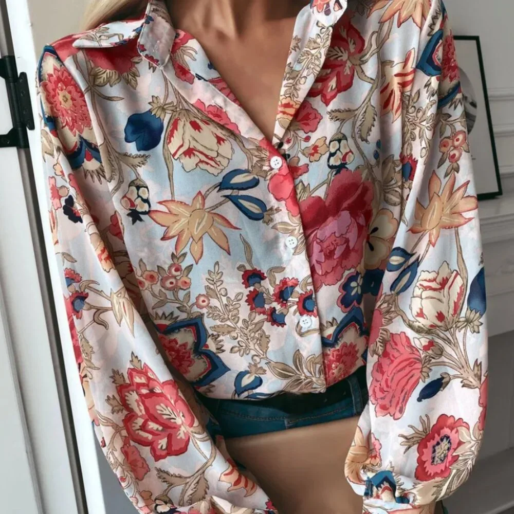 Women Blouse Lightweight Long Sleeve Flower Shirt Top- Small - Picture 2 of 4